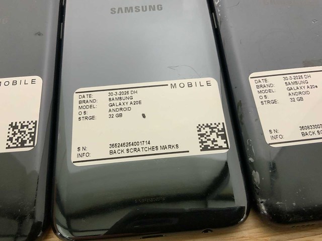 Samsung galaxy a20e mobiele telefoon (15x) - afbeelding 6 van  15
