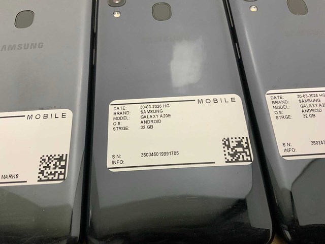 Samsung galaxy a20e mobiele telefoon (15x) - afbeelding 12 van  15