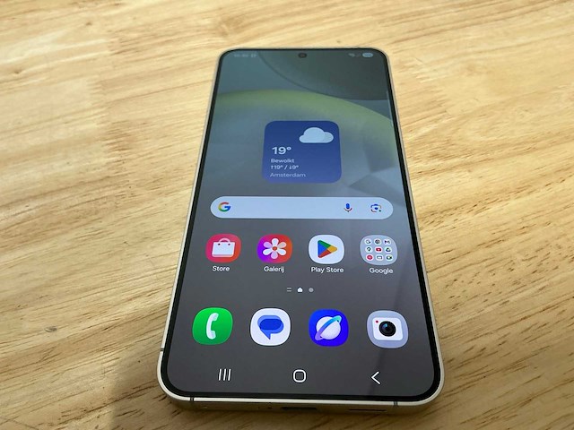 Samsung galaxy a24 mobiele telefoon - afbeelding 1 van  8