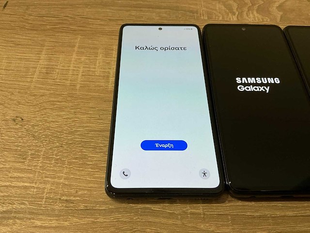 Samsung galaxy a52 (5g, 128gb) mobiele telefoon (3x) - afbeelding 1 van  9