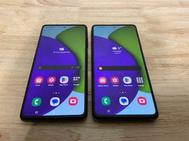 Samsung galaxy a52 mobiele telefoon (2x) - afbeelding 1 van  7