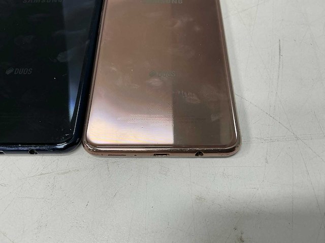 Samsung galaxy a7 mobiele telefoon 6 inch (2x) - afbeelding 5 van  13