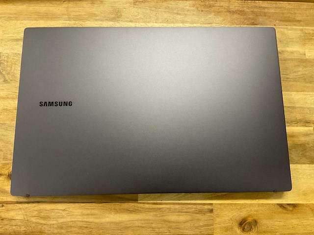 Samsung galaxy book 3 laptop - afbeelding 2 van  5