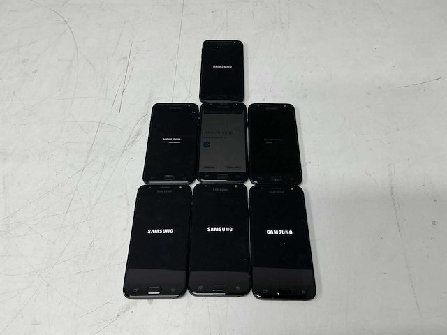 Samsung galaxy j3 sm-j330fn mobiele telefoon 5,0 inch (7x) - afbeelding 4 van  11