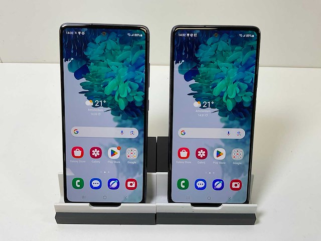 Samsung galaxy s20 fe - 128 gb - blue (2x) - afbeelding 1 van  5