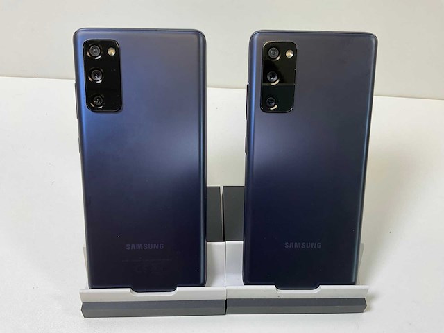 Samsung galaxy s20 fe - 128 gb - blue (2x) - afbeelding 4 van  5