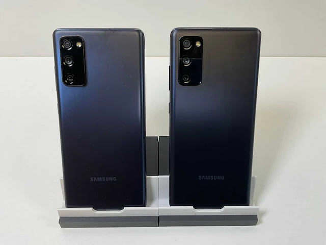 Samsung galaxy s20 fe 5g - 128 gb - blue (2x) - afbeelding 3 van  5