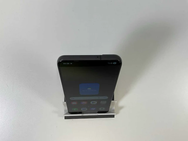 Samsung galaxy s22 - 128 gb - black - afbeelding 2 van  4