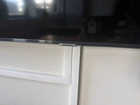 Samsung gu55au7179u televisie met beugel - afbeelding 2 van  5