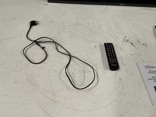 Samsung hg49ee690db 49” televisie (3x) - afbeelding 2 van  11