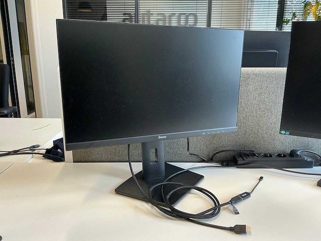 Samsung / iiyama diverse monitor (4x) - afbeelding 2 van  8
