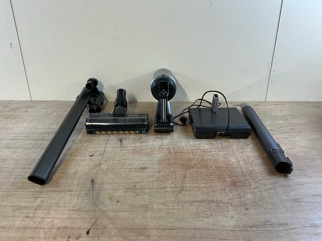 Samsung jet 95 steelstofzuiger - afbeelding 1 van  11