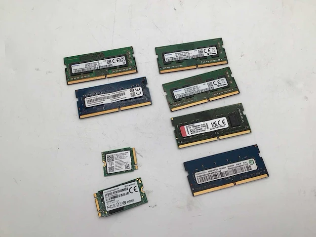 Samsung kingston 4gb ddr4 (4x) - 8gb ddr4 (2x) sodimm - 128gb nvme m.2 ssd - 16gb ssd computeronderdeel (8x) - afbeelding 2 van  5