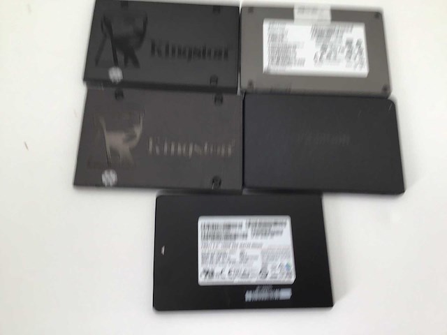 Samsung kingston micron 120gb + 128gb sata ssd interne hardeschijf (5x) - afbeelding 4 van  6