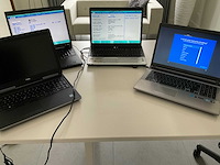 Samsung laptop (4x) - afbeelding 1 van  16