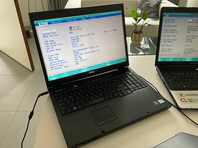 Samsung laptop (4x) - afbeelding 12 van  16