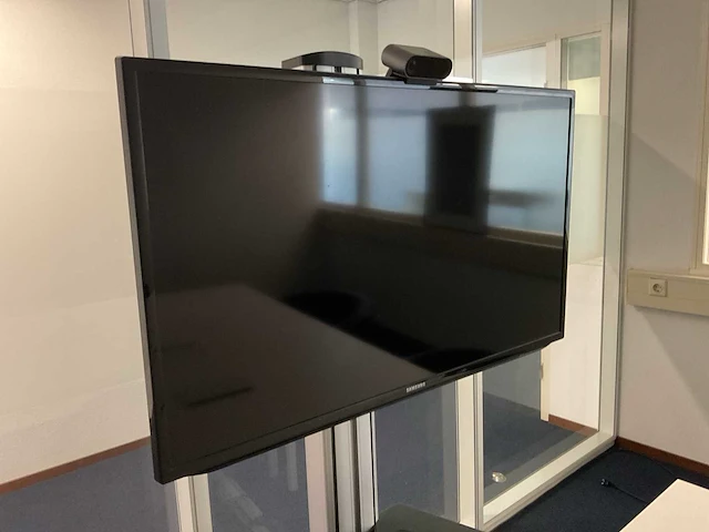 Samsung + lenovo 40” video conferentie set - afbeelding 2 van  8