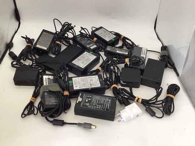 Samsung lenovo dell partij laptop adapters computeronderdeel (15x) - afbeelding 1 van  5