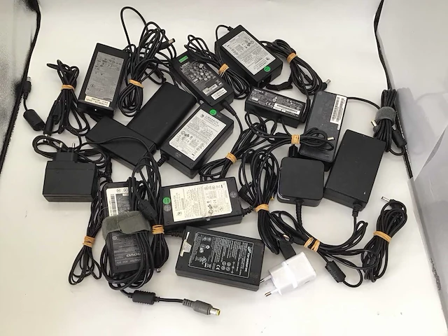Samsung lenovo dell partij laptop adapters computeronderdeel (15x) - afbeelding 2 van  5