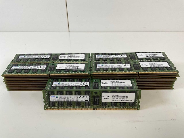 Samsung (m393a2g40db0-cpb) 16gb 2rx4 pc4-2133p-rad-10-dc0 rams (48x) - afbeelding 1 van  5