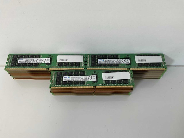 Samsung (m393a2g40eb1), 16gb 2rx4 pc4 - 2400t memory rams (32x) - afbeelding 2 van  7