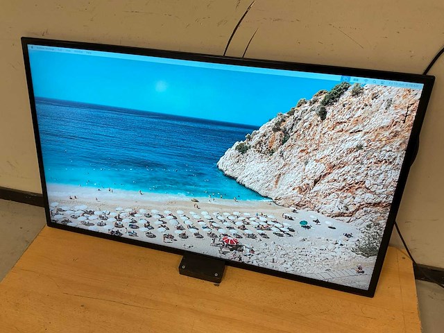 Samsung (me46c) 46”, 1920x1080 (fhd) ips monitor - afbeelding 3 van  5