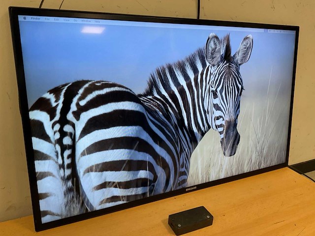 Samsung (me46c) 46”, 1920x1080 (fhd) ips monitor - afbeelding 2 van  7