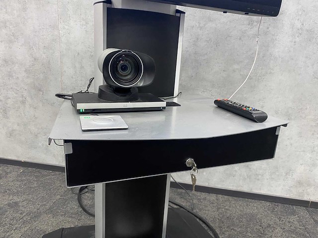 Samsung me55c - 55" videoconferentiesysteem met lift - afbeelding 6 van  9