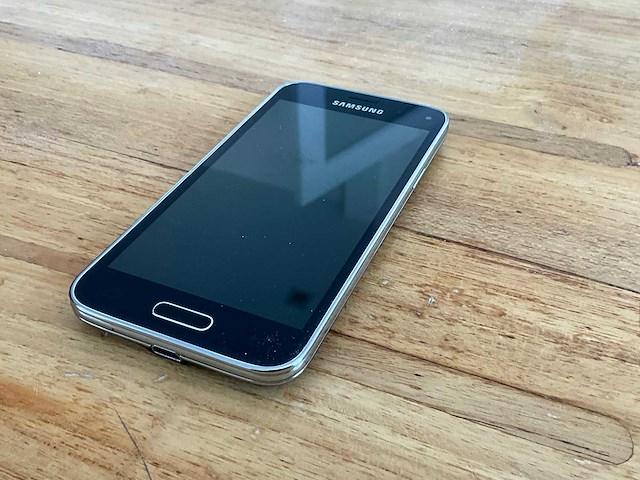 Samsung mobiele telefoon - afbeelding 1 van  4