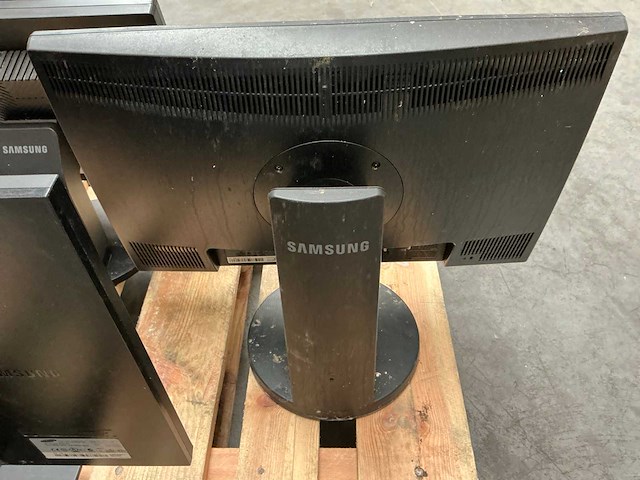 Samsung monitor(3x) - afbeelding 2 van  14