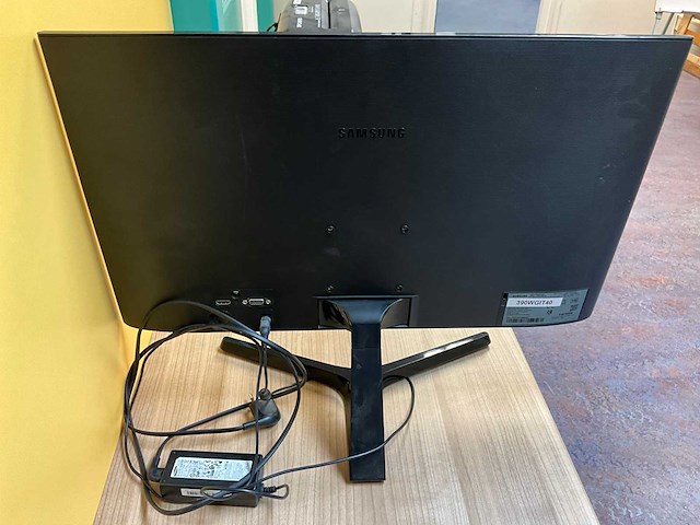 Samsung monitor - afbeelding 1 van  7