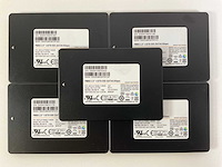 Samsung (mz-7lh1t90) enterprise-grade 2.5-inch sata ssds (5x) - afbeelding 1 van  5
