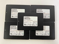 Samsung (mz-7lh1t90) enterprise-grade 2.5-inch sata ssds (5x) - afbeelding 1 van  5