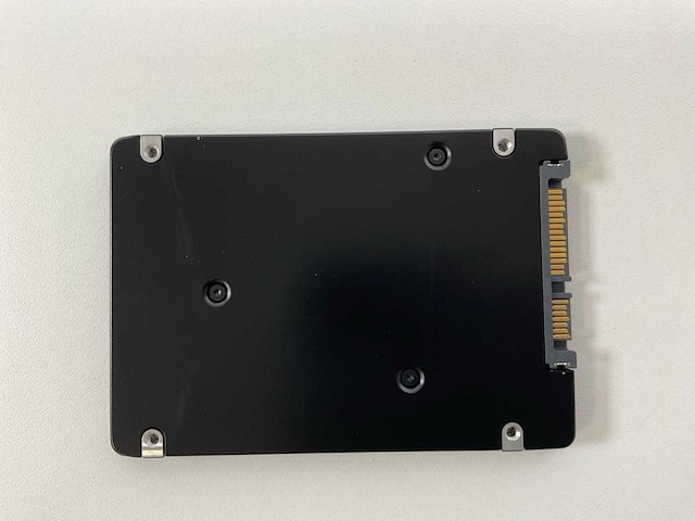 Samsung (mz-7lh1t90) enterprise-grade 2.5-inch sata ssds (5x) - afbeelding 5 van  5