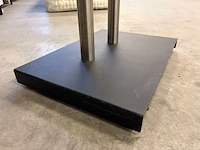 Samsung om46n 46 inch professioneel scherm inclusief vloerstatief - afbeelding 8 van  8