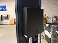 Samsung om46n 46 inch professioneel scherm inclusief vloerstatief - afbeelding 3 van  8