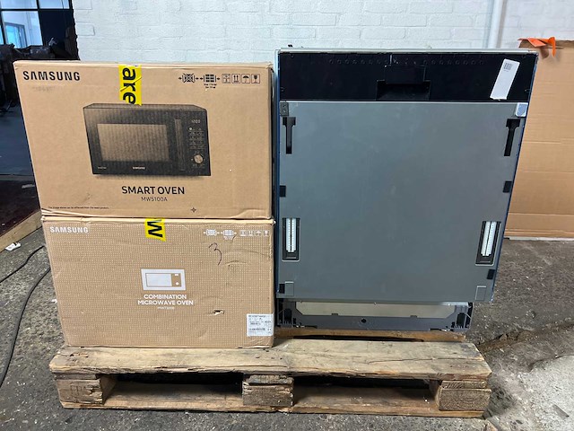 Samsung oven (2x) | bosch vaatwasser - afbeelding 1 van  4