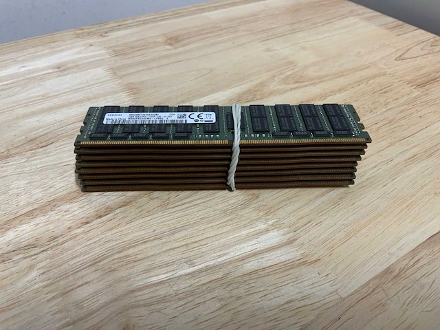 Samsung pc4-2133p 32gb ddr4 (8x) - afbeelding 5 van  8