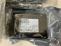 Samsung pm1725b 2.5" 3.2tb ssd mzwll3t2hajq-00005 (10x) - afbeelding 2 van  3