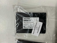Samsung pm883 2.5’’ 240gb ssd (3x) - afbeelding 2 van  2