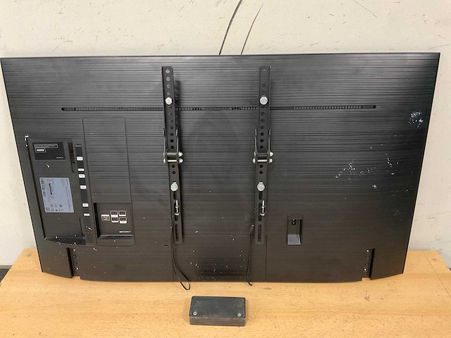 Samsung (qb43n) 43”, 3840x2160 (uhd) lcd monitor - afbeelding 4 van  6