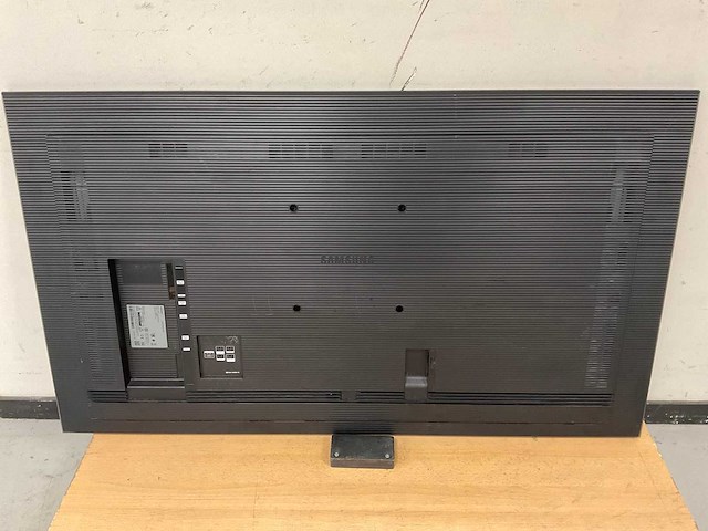 Samsung (qb55r) 55”, 3840x2160 (uhd) lcd monitor - afbeelding 4 van  7