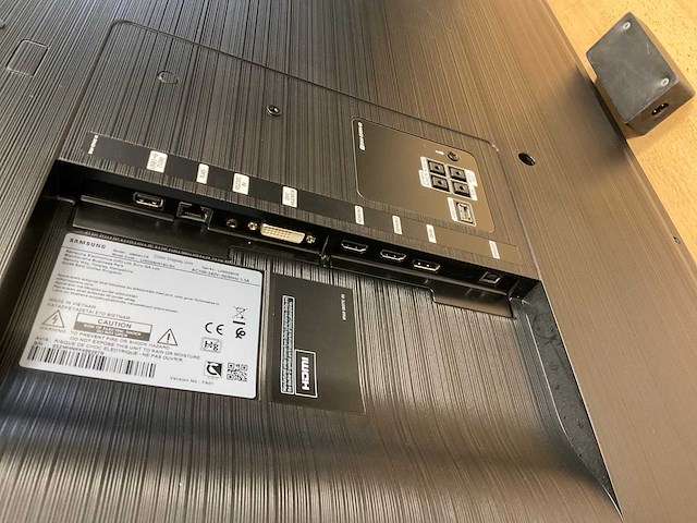 Samsung (qb65h-tr) 65”, 3840x2160 (uhd) interactive monitor - afbeelding 6 van  6