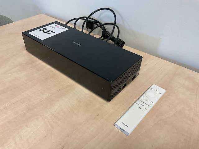 Samsung qe55ls03bgu televisie met one connect box - afbeelding 9 van  13