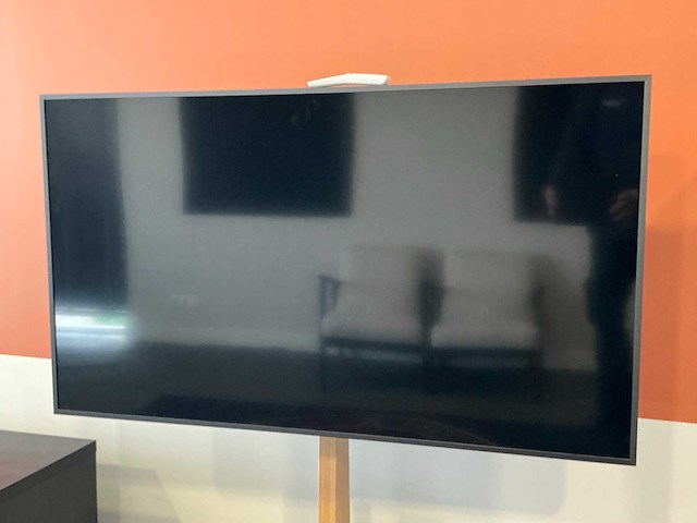 Samsung qe55ls03tas 55” the frame televisie met vloerstandaard - afbeelding 2 van  8
