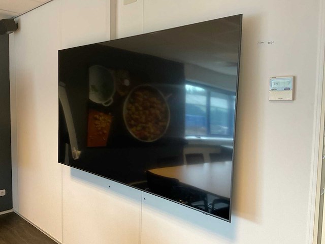 Samsung qe85q60d televisie - afbeelding 1 van  5