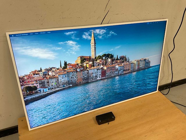 Samsung (qm49f) 49”, 3840x2160 (uhd) ips monitor - afbeelding 1 van  4