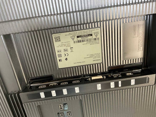 Samsung (qm49r)49”, 3840x2160 (uhd) lcd monitor - afbeelding 6 van  7