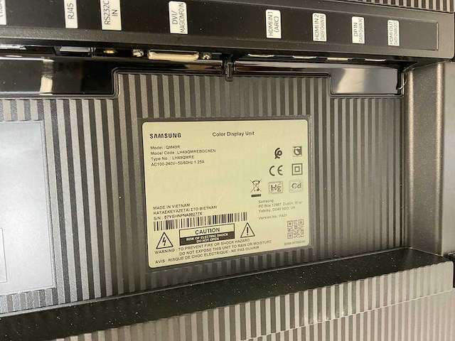 Samsung (qm49r)49”, 3840x2160 (uhd) lcd monitor - afbeelding 7 van  7