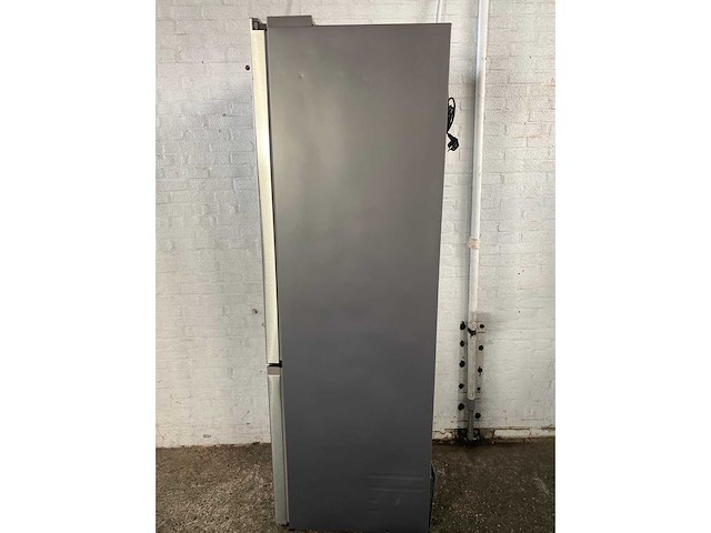 Samsung rb38c705csr - koel-vriescombinatie - 203 cm - no frost - energielabel c - afbeelding 2 van  12